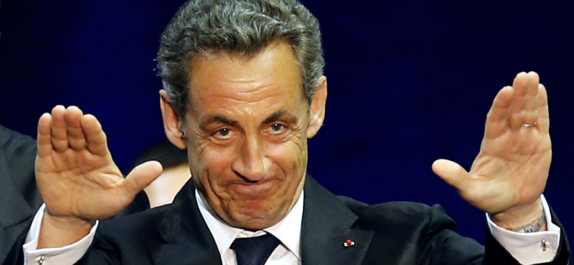 Pour-Sarkozy-tous-des-cons-a-l-UMP.jpg