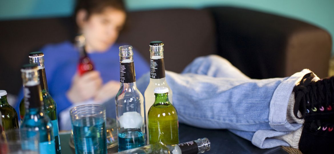 alcool-tra-giovanissimi.jpg
